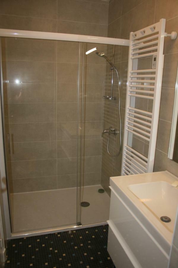 Le Haras Apartment Libourne Exterior foto